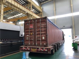 पॅकेज वितरण