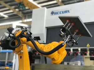 स्वयंचलित रोबोट प्रेस यंत्रासाठी रोबोटिक झुडूप सेल सिस्टम शीट मेटल