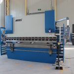 ई 200 सिस्टम डब्ल्यूसी 67 हाइड्रोलिक प्रेस ब्रेक