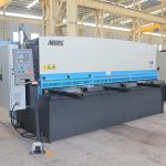 उच्च गुणवत्तेसह हायड्रॉलिक गिलोटिन हायड्रॉलिक कearिंग मशीन