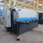 हायड्रॉलिक मेटल प्लेट स्विंग बीम कतरन मशीन